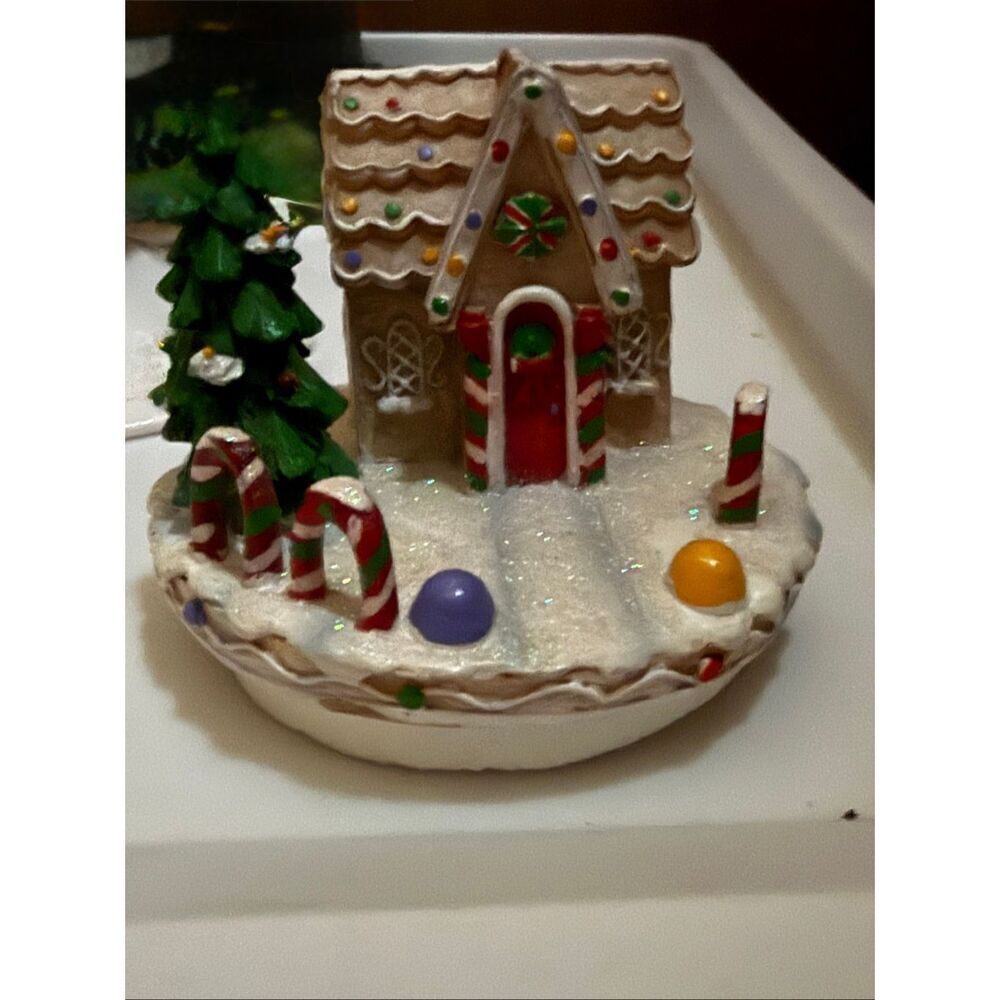 Yankee Candle Gingerbread Candle Topper